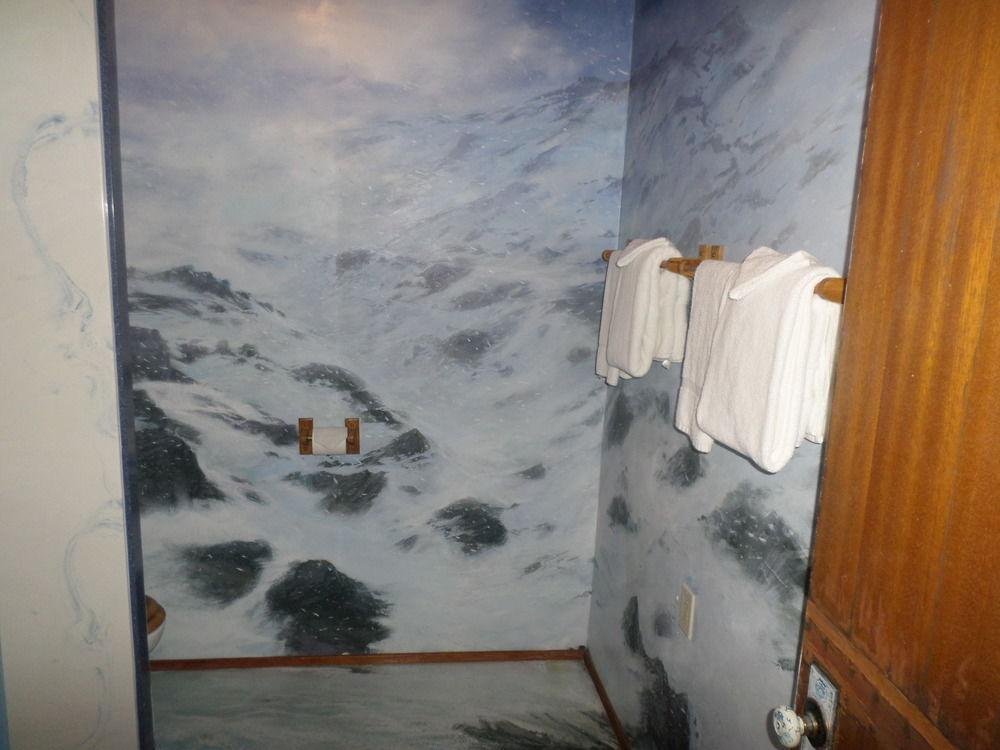בלאנדינג Cliff Palace Motel מראה חיצוני תמונה