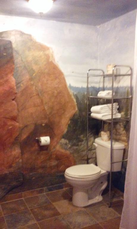 בלאנדינג Cliff Palace Motel מראה חיצוני תמונה